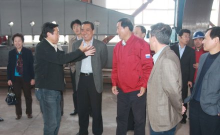 中国石油和化学工业联合会会长李勇武一行来银河集团(galaxy)视察指导工作